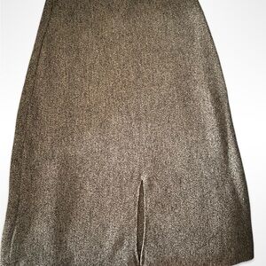 Elegant Gray Women's Skirt - alpaca wool